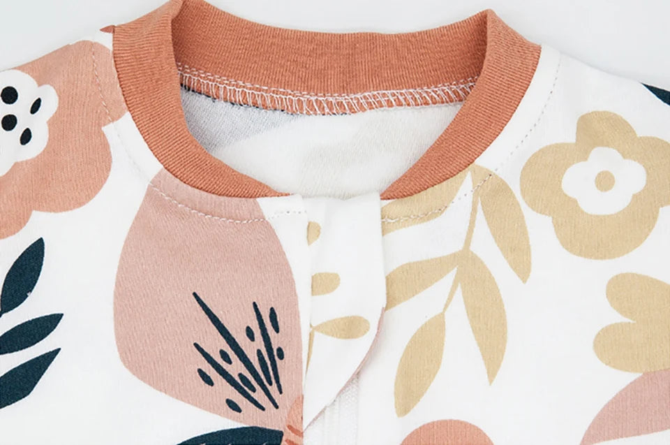 Soft and Breathable Newborn Baby Sleeping Bag (0 - 3 Months)